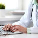 Výhody a nevýhody online vyšetření u lékaře z pohodlí domova